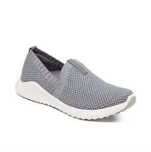 Aetrex Angie Slip-on's, New in Box- Shimmery Grey, Size 9-9.5 (EU 40)